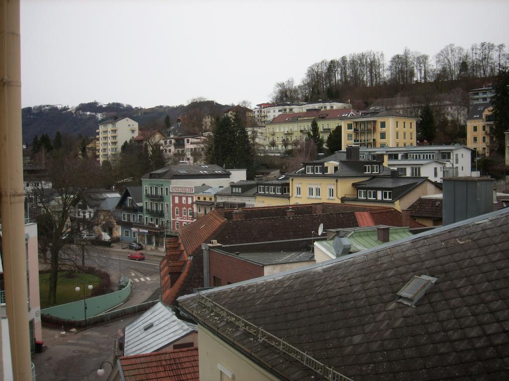 Garconniere im ehemaligen Hotel Austria Gmunden Exterior foto